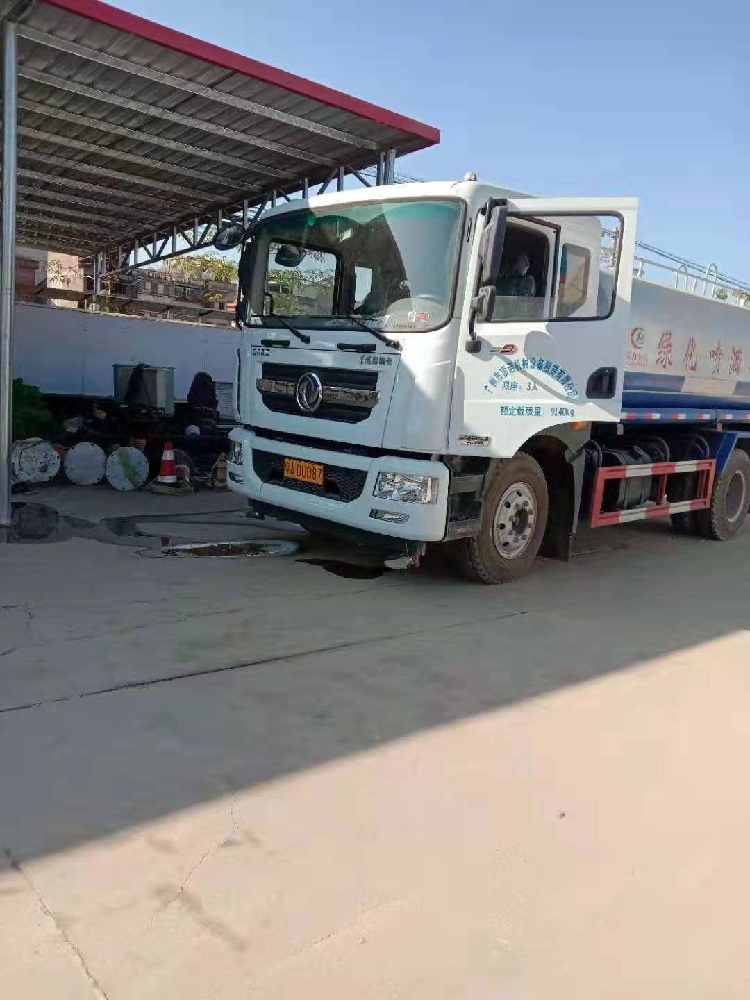 程力12立方灑水車
